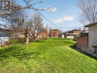 114 REGENT ROAD Toronto (Downsview-Roding-CFB) Ontario photo 47