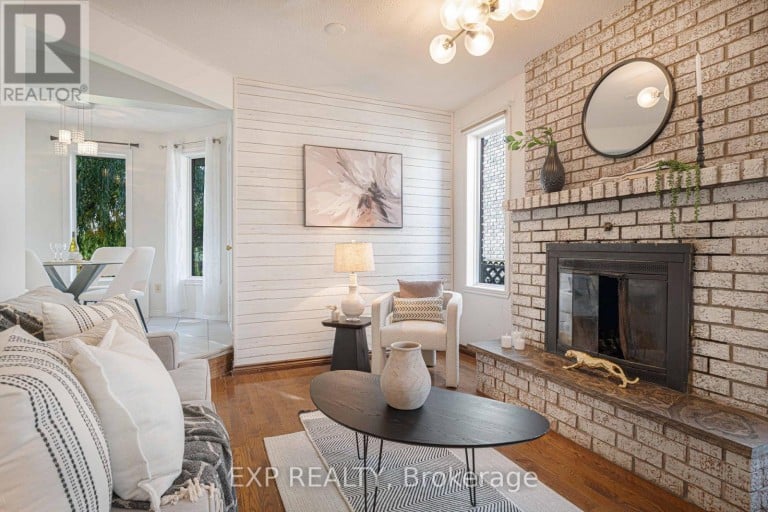 1950 MAPLERIDGE DRIVE, Peterborough (Monaghan Ward 2), Ontario, K9K2E4