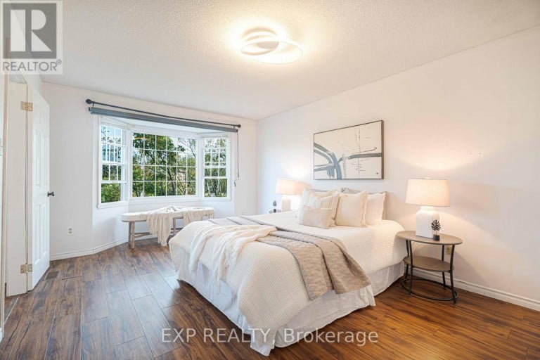 1950 MAPLERIDGE DRIVE, Peterborough (Monaghan Ward 2), Ontario, K9K2E4