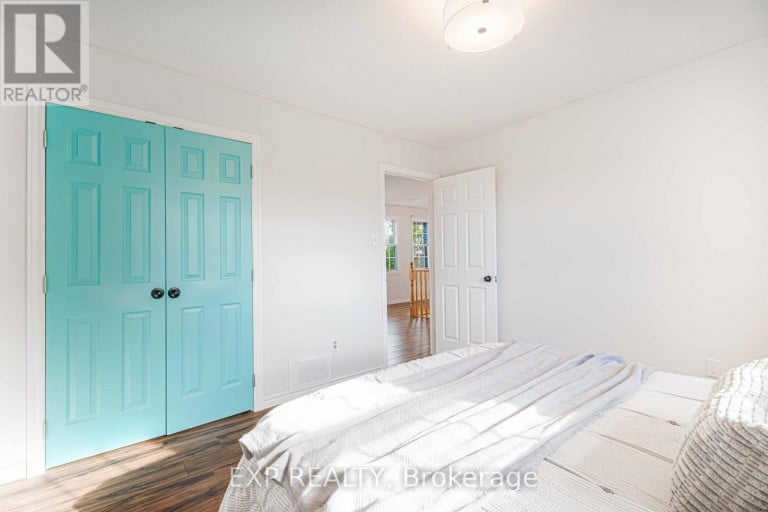1950 MAPLERIDGE DRIVE, Peterborough (Monaghan Ward 2), Ontario, K9K2E4