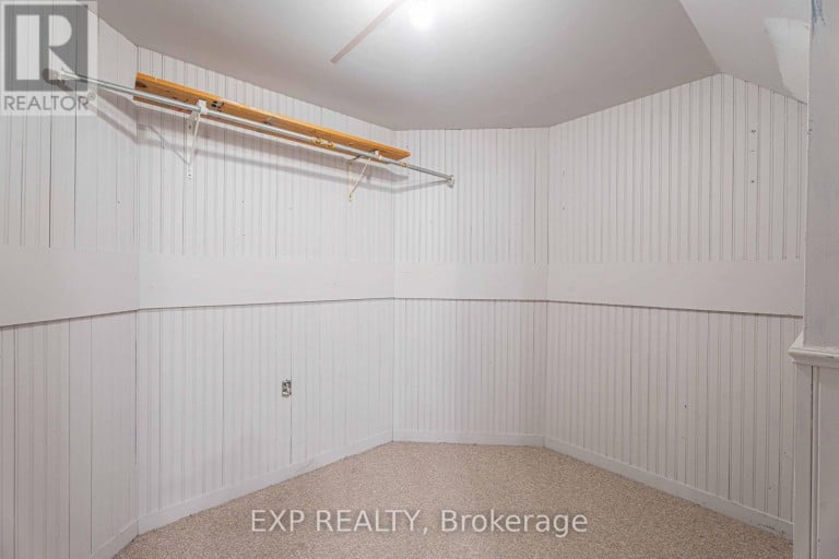 1950 MAPLERIDGE DRIVE, Peterborough (Monaghan Ward 2), Ontario, K9K2E4