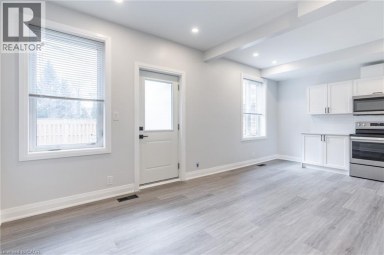 536 CANNON Street E Hamilton Ontario photo 10