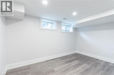536 CANNON Street E Hamilton Ontario photo 19