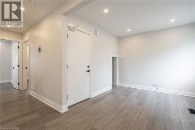 536 CANNON Street E Hamilton Ontario photo 28