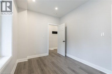 536 CANNON Street E Hamilton Ontario photo 6