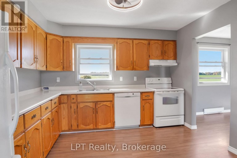 2357 BRUCE RD 40 ROAD, Saugeen Shores, Ontario, N0G2N0