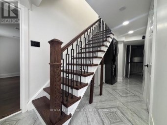 134 QUEEN STREET N Caledon (Bolton West) Ontario photo 3