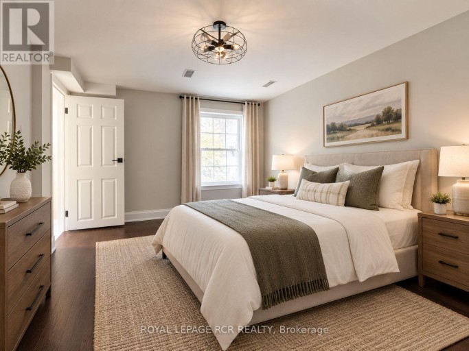 134 QUEEN STREET N, Caledon (Bolton West), Ontario, L7E2M7