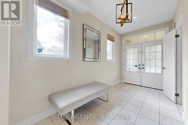 53 ELYSIAN FIELDS CIRCLE Brampton (Bram West) Ontario photo 2