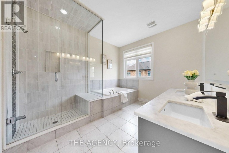 53 ELYSIAN FIELDS CIRCLE, Brampton (Bram West), Ontario, L6Y6E8