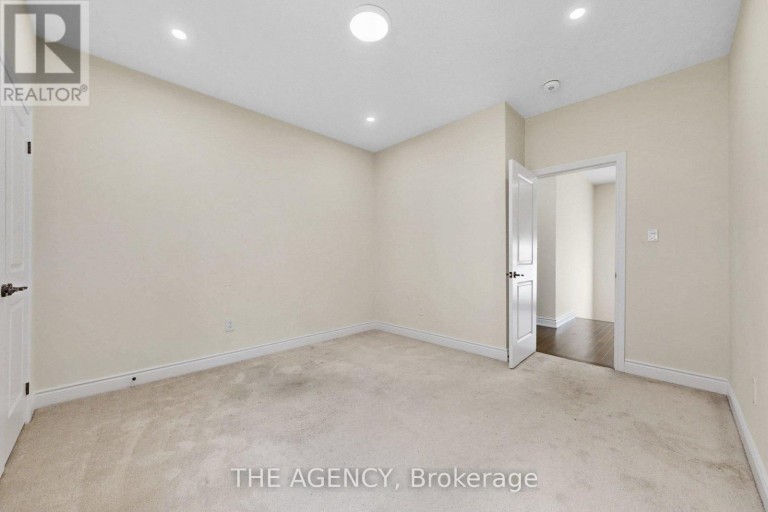 53 ELYSIAN FIELDS CIRCLE, Brampton (Bram West), Ontario, L6Y6E8