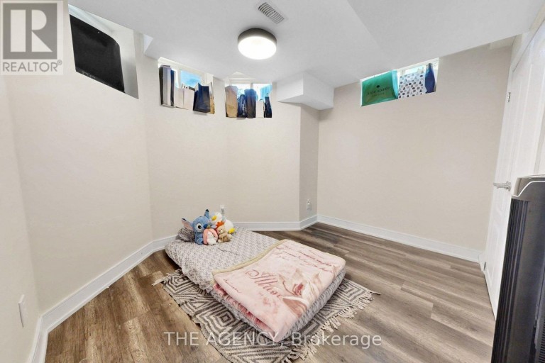 53 ELYSIAN FIELDS CIRCLE, Brampton (Bram West), Ontario, L6Y6E8