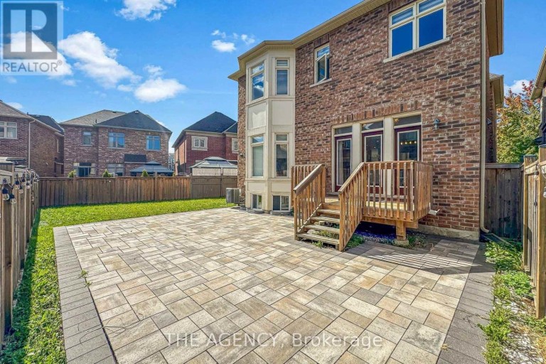 53 ELYSIAN FIELDS CIRCLE, Brampton (Bram West), Ontario, L6Y6E8