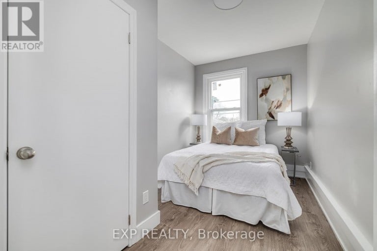 125 CATHCART STREET, Hamilton (Beasley), Ontario, L8L5A1