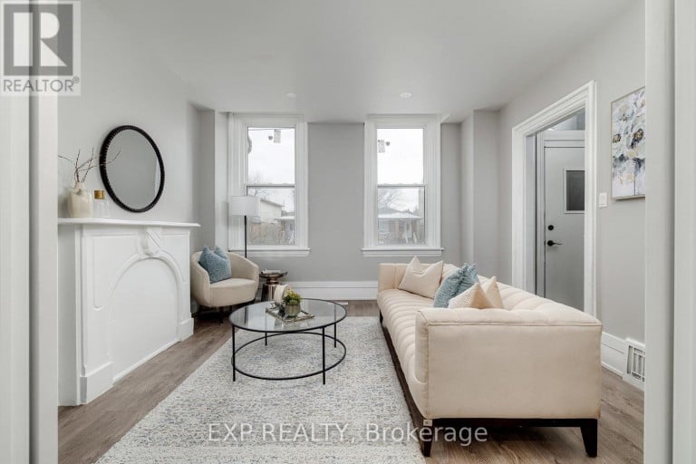 125 CATHCART STREET, Hamilton (Beasley), Ontario, L8L5A1