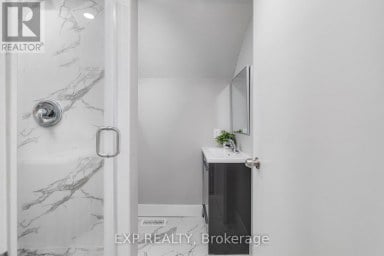 125 CATHCART STREET Hamilton (Beasley) Ontario photo 21