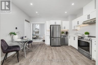 125 CATHCART STREET Hamilton (Beasley) Ontario photo 5