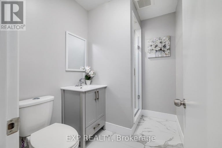 125 CATHCART STREET, Hamilton (Beasley), Ontario, L8L5A1