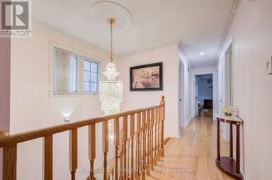 25 EASTPINE DRIVE Markham (Milliken Mills West) Ontario photo 20