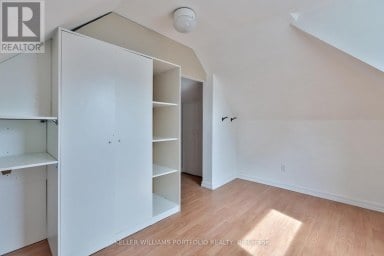 106 CLOVELLY AVENUE Toronto (Oakwood Village) Ontario photo 14