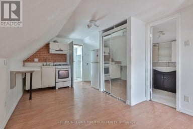 106 CLOVELLY AVENUE Toronto (Oakwood Village) Ontario photo 16