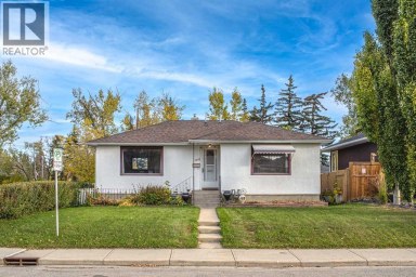1836 13 Avenue NW Calgary Alberta photo 1