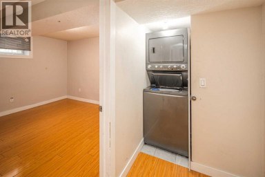 1836 13 Avenue NW Calgary Alberta photo 23