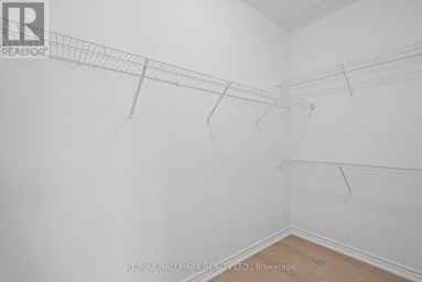 84 GRETZKY AVENUE Barrie Ontario photo 24