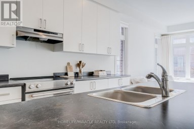 14 SASSAFRAS ROAD Springwater (Midhurst) Ontario photo 11