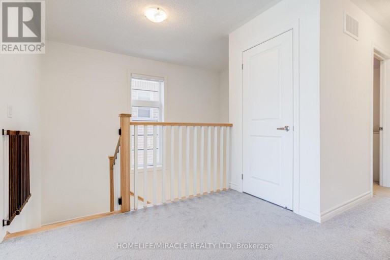 14 SASSAFRAS ROAD, Springwater (Midhurst), Ontario, L9X2C6
