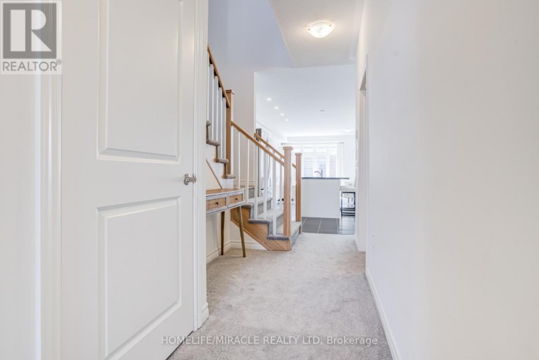 14 SASSAFRAS ROAD, Springwater (Midhurst), Ontario, L9X2C6