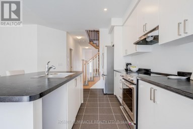 14 SASSAFRAS ROAD Springwater (Midhurst) Ontario photo 9