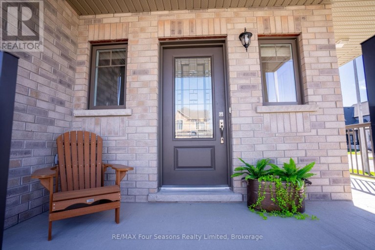 33 KERR STREET, Collingwood, Ontario, L9Y4B6