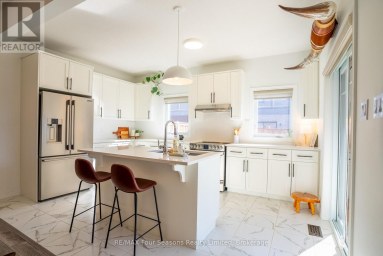 33 KERR STREET Collingwood Ontario photo 5