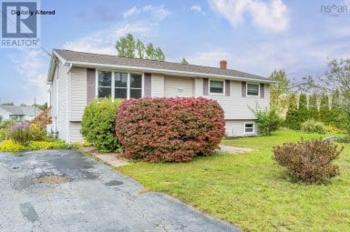 53 Old Farm Lane New Minas Nova Scotia photo 1