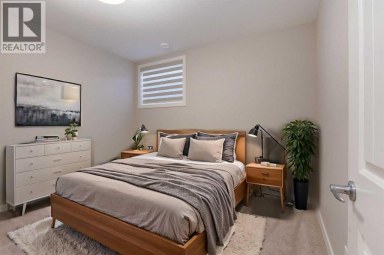 54 Creekstone Square SW Calgary Alberta photo 41