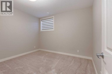 54 Creekstone Square SW Calgary Alberta photo 42