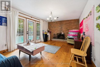 10 SKYE PLACE Guelph (Dovercliffe Park/Old University) Ontario photo 14