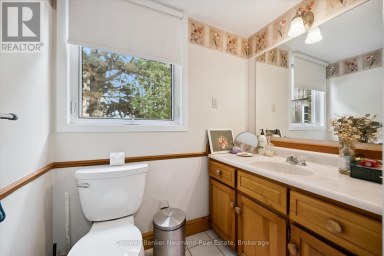 10 SKYE PLACE Guelph (Dovercliffe Park/Old University) Ontario photo 16