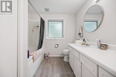 10 SKYE PLACE Guelph (Dovercliffe Park/Old University) Ontario photo 20