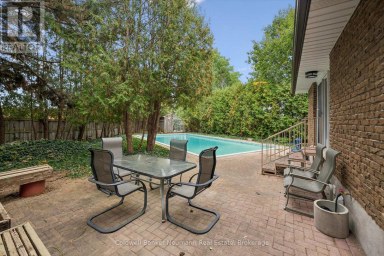 10 SKYE PLACE Guelph (Dovercliffe Park/Old University) Ontario photo 30