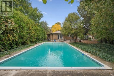10 SKYE PLACE Guelph (Dovercliffe Park/Old University) Ontario photo 32