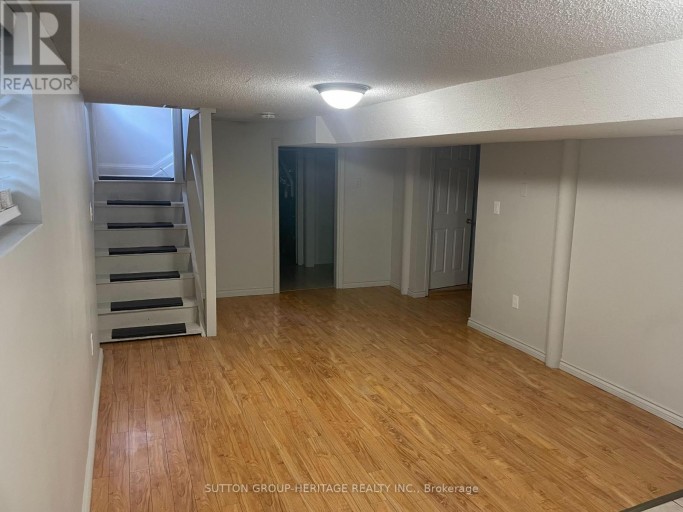 236 MCNAUGHTON AVENUE, Oshawa (Central), Ontario, L1H3B6