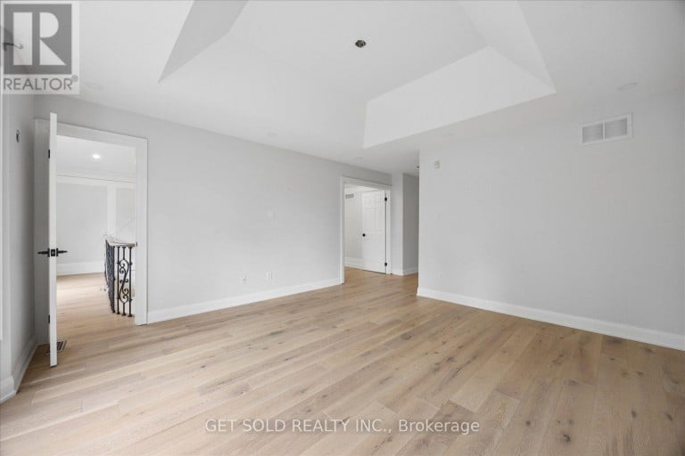 49 PEARSON AVENUE, Richmond Hill (South Richvale), Ontario, L4C6T3