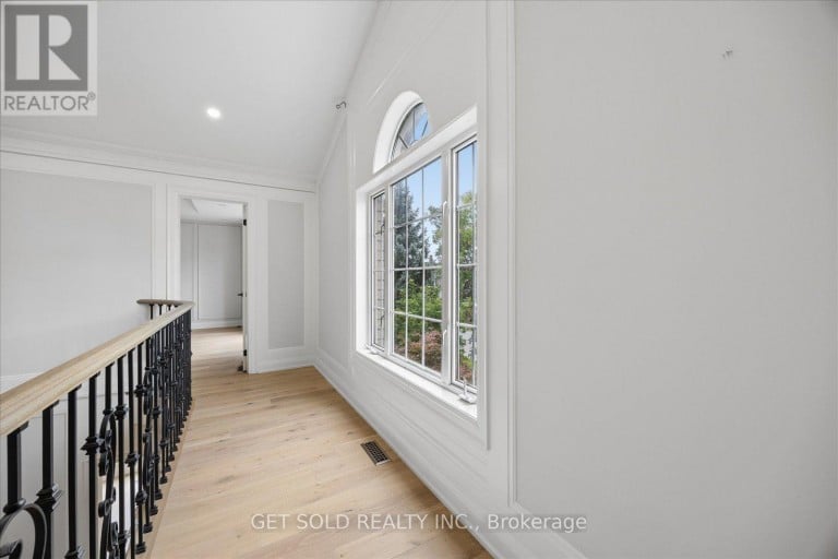 49 PEARSON AVENUE, Richmond Hill (South Richvale), Ontario, L4C6T3
