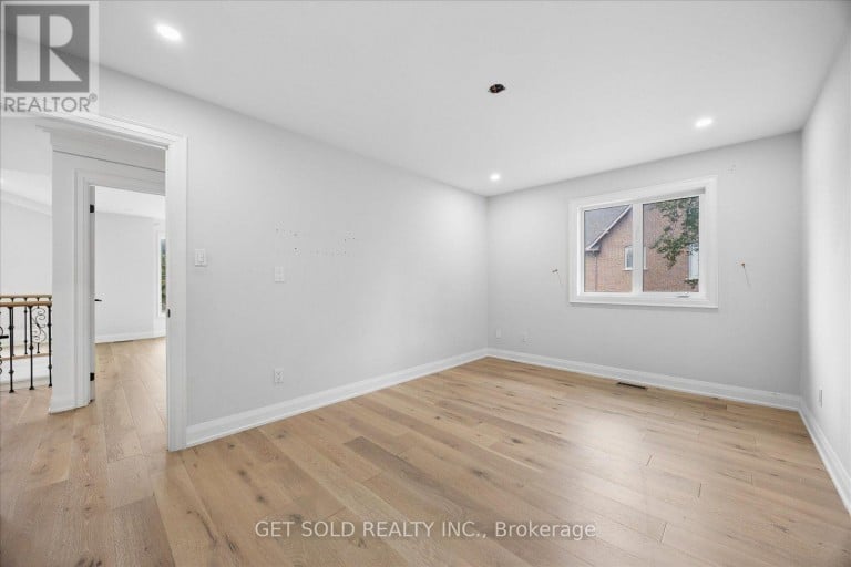 49 PEARSON AVENUE, Richmond Hill (South Richvale), Ontario, L4C6T3