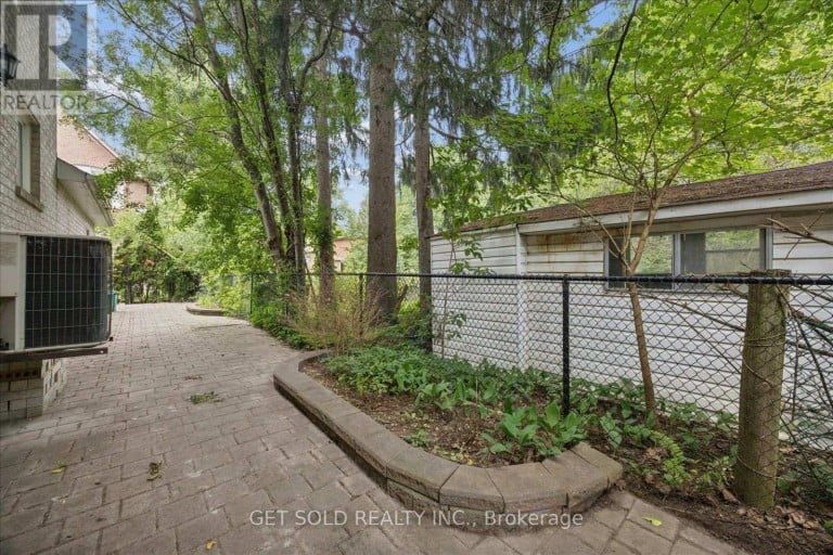 49 PEARSON AVENUE, Richmond Hill (South Richvale), Ontario, L4C6T3