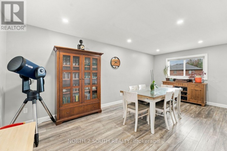 213 MELBOURNE DRIVE, Bradford West Gwillimbury (Bradford), Ontario, L3Z2Y8