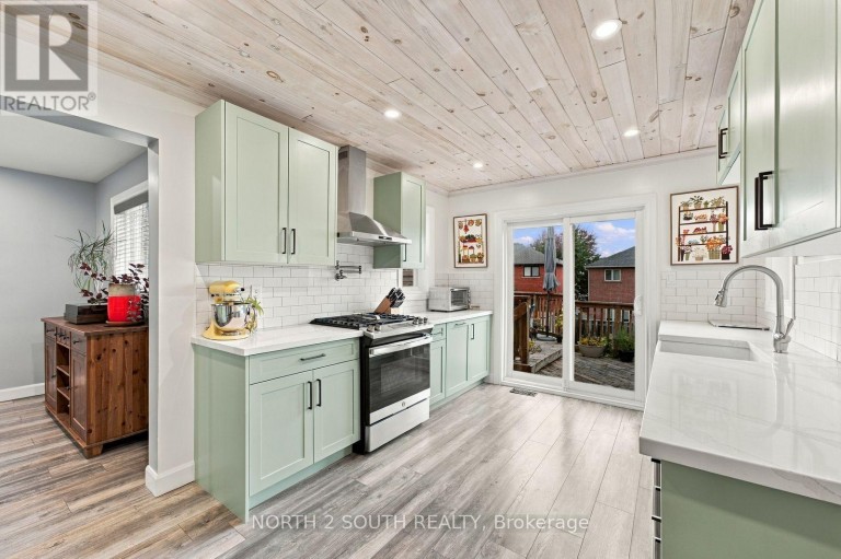 213 MELBOURNE DRIVE, Bradford West Gwillimbury (Bradford), Ontario, L3Z2Y8