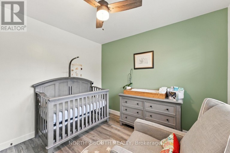 213 MELBOURNE DRIVE, Bradford West Gwillimbury (Bradford), Ontario, L3Z2Y8